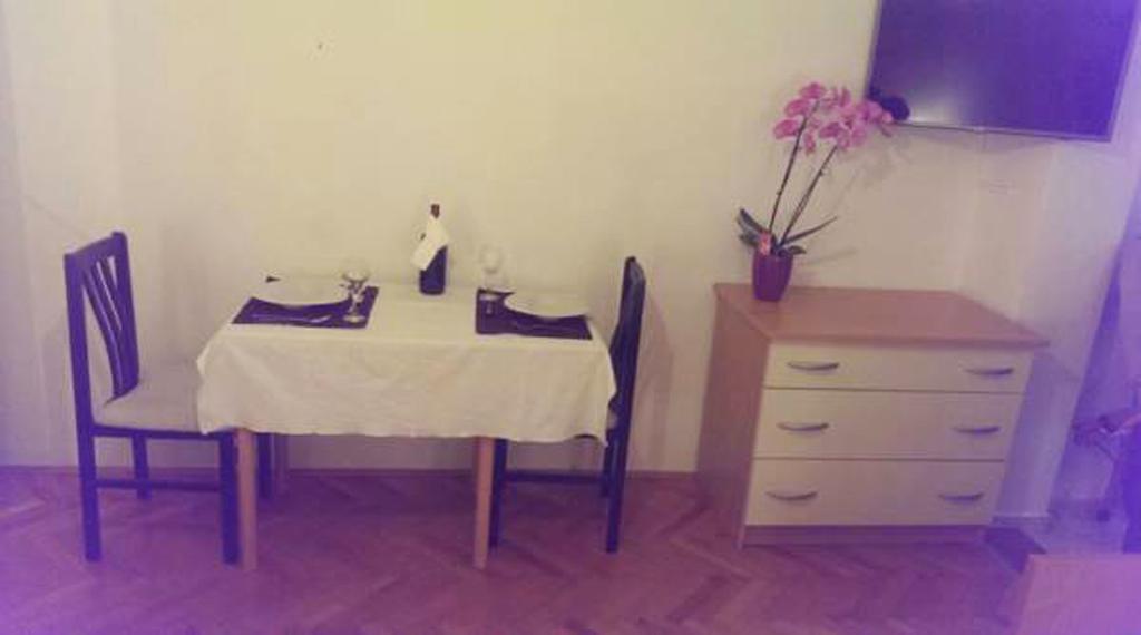 Apartments Mira Makarska Chambre photo