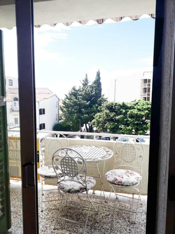 Apartments Mira Makarska Extérieur photo
